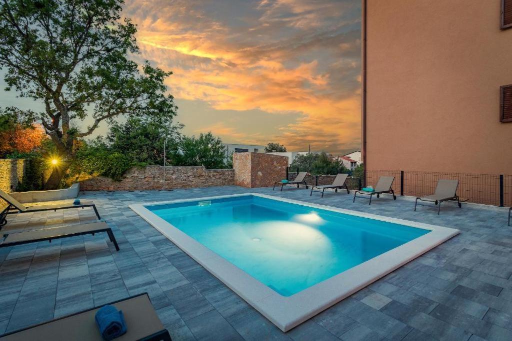 Cesare Apartment, With Swimming Pool And Sea View Ližnjan المظهر الخارجي الصورة