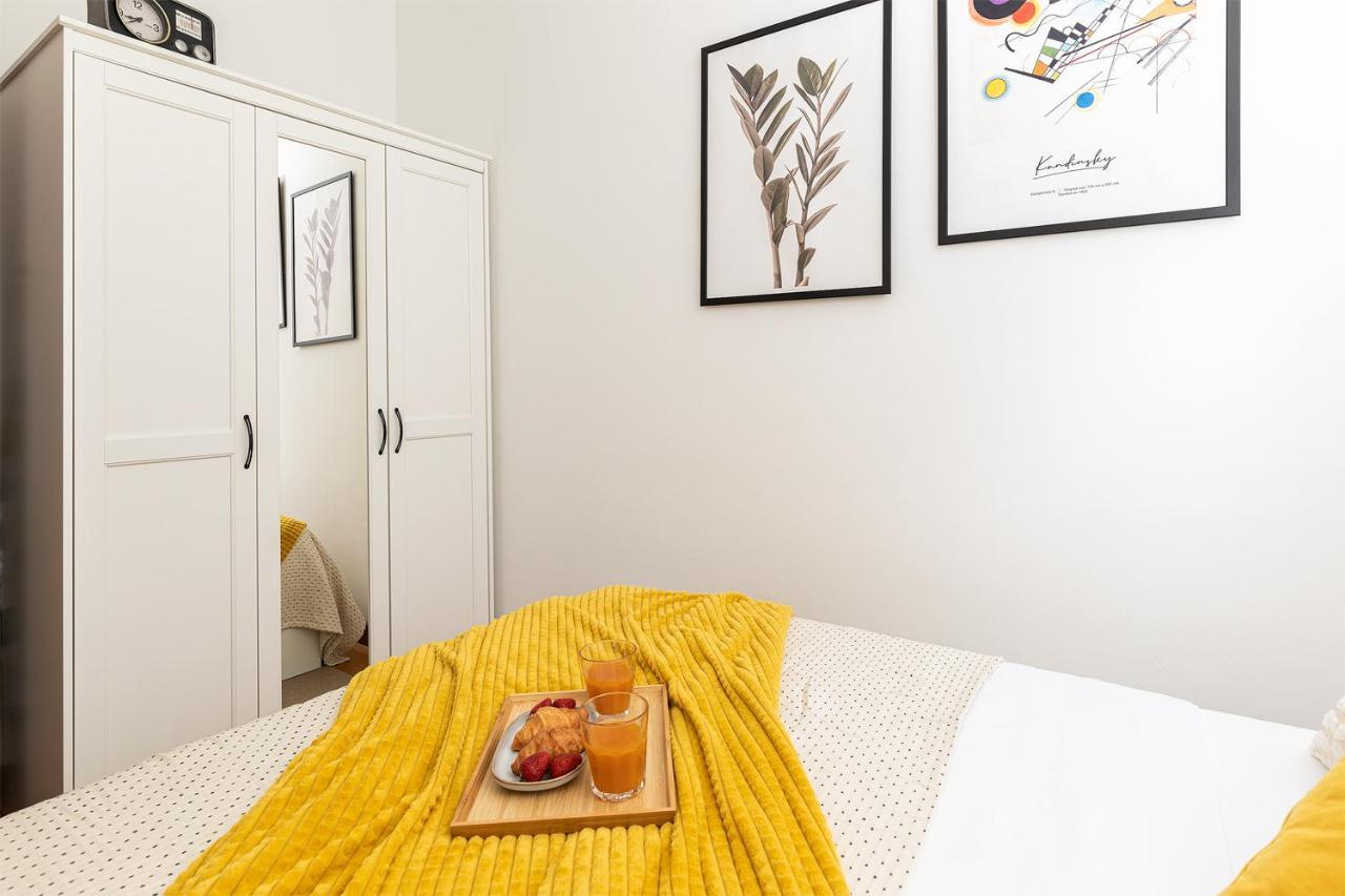 Cesare Apartment, With Swimming Pool And Sea View Ližnjan المظهر الخارجي الصورة
